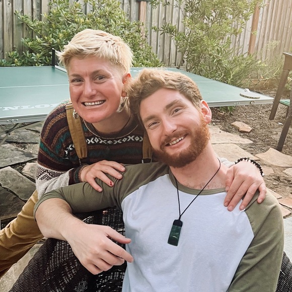 Meet your Posher, Amy lou - Picture 5 of 6